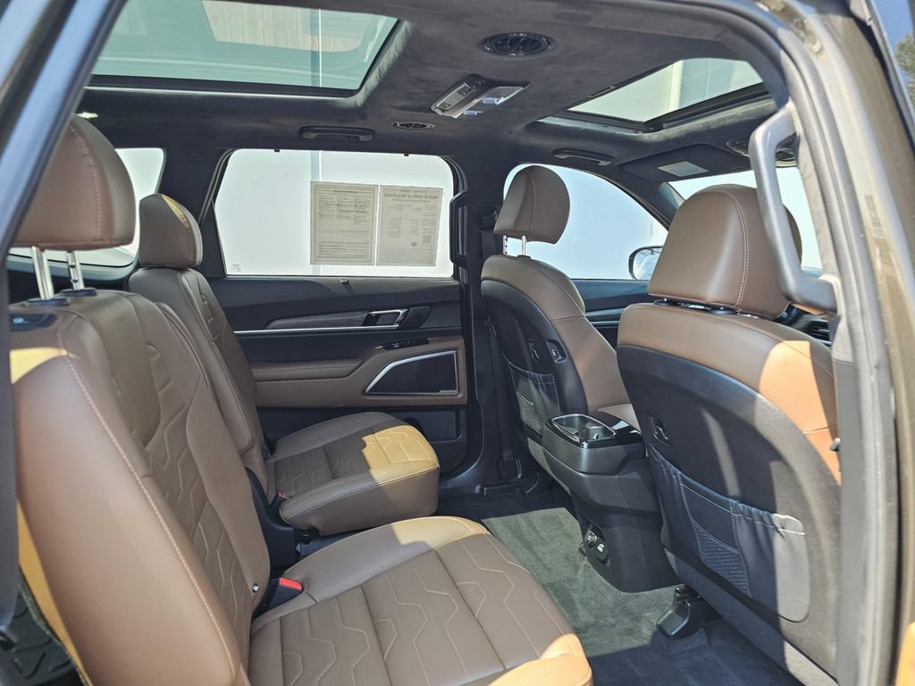Used 2022 Kia Telluride SX w/ SX Prestige Package AWD/4WD image 14
