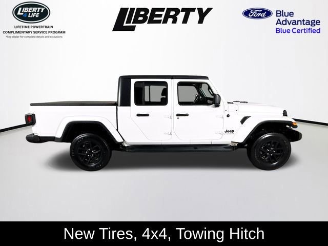 Used 2022 Jeep Gladiator Sport image 8