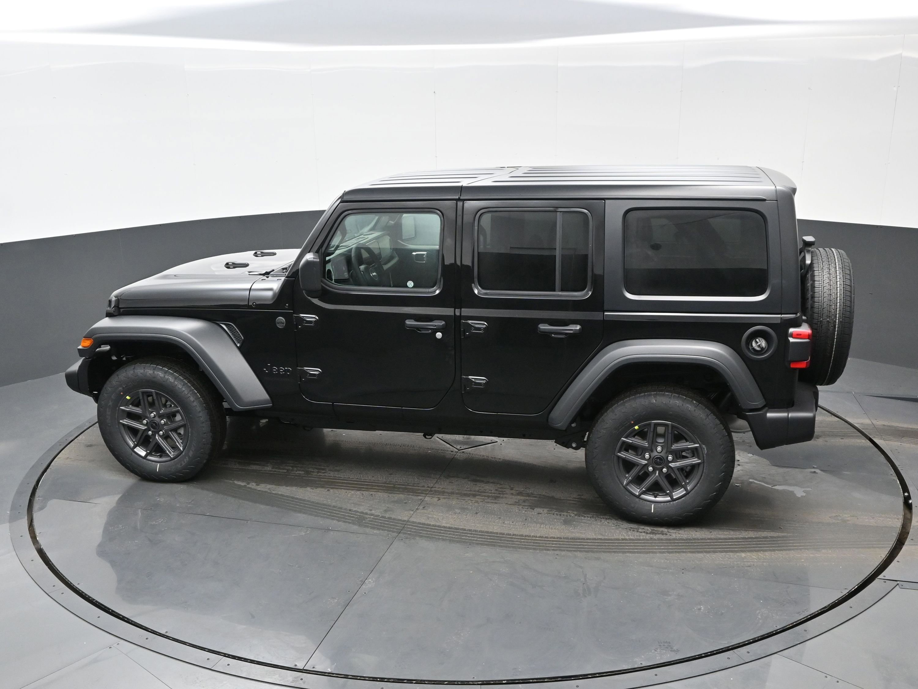 New 2025 Jeep Wrangler Sport S image 19