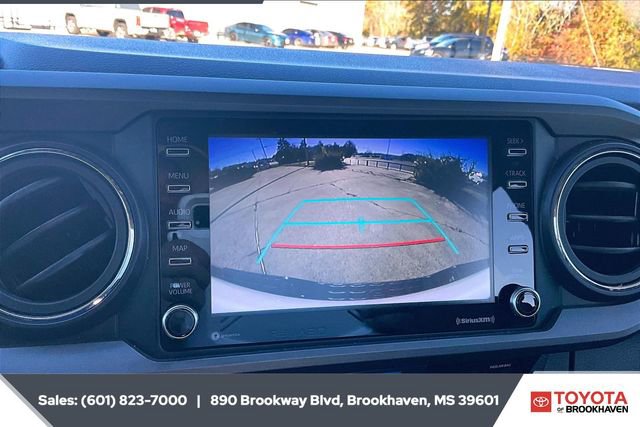 Used 2022 Toyota Tacoma TRD Off-Road image 15