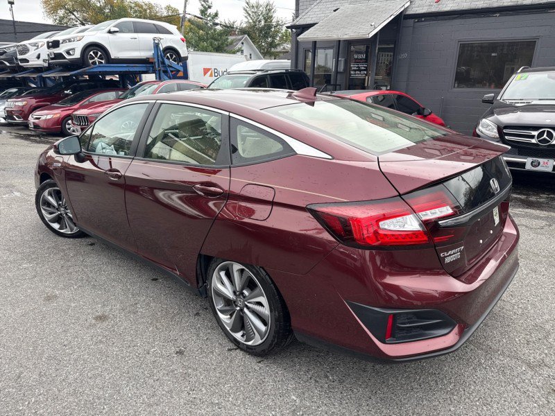 Used 2018 Honda Clarity Touring image 5