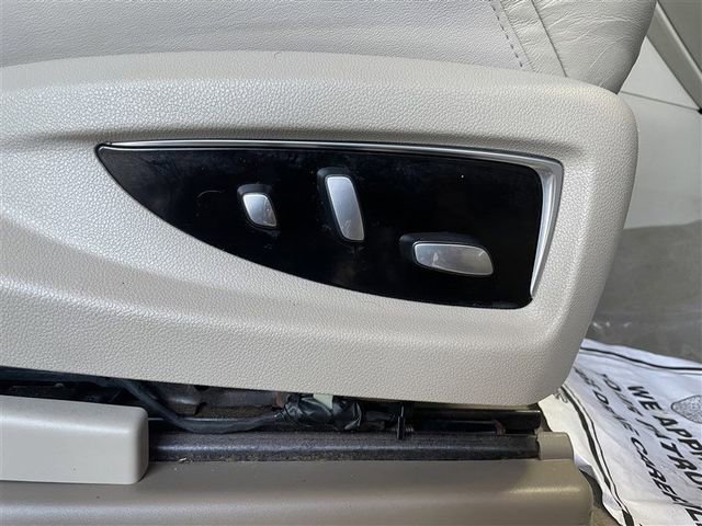 Used 2020 Cadillac Escalade Luxury image 25