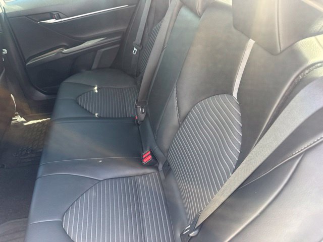 Used 2022 Toyota Camry SE w/ Convenience Package FWD image 5