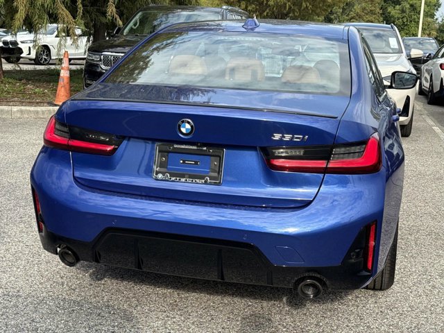 New 2026 BMW 330i Sedan w/ M Sport Package RWD image 4