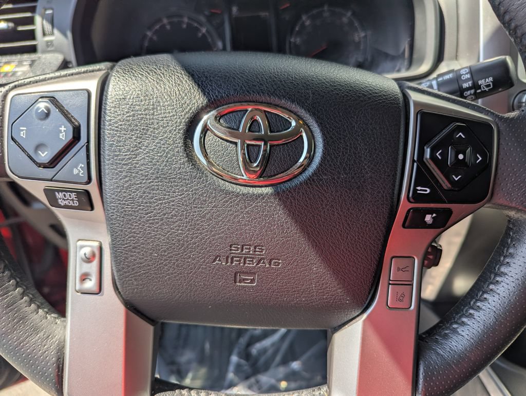 Used 2023 Toyota 4Runner SR5 AWD/4WD image 17