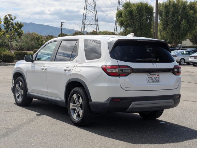 Used 2023 Honda Pilot EX-L image 8