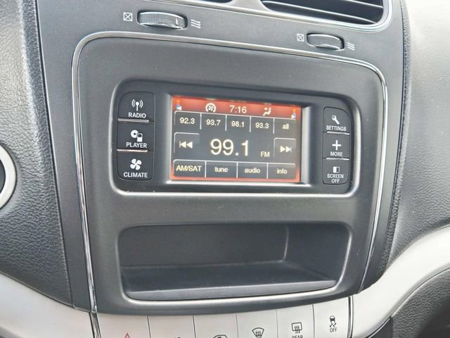 Used 2014 Dodge Journey SXT w/ Flexible Seating Group image 24