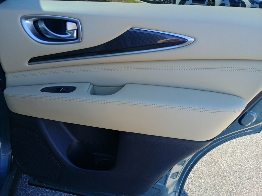 Used 2017 INFINITI QX60 FWD w/ Premium Plus Package image 21