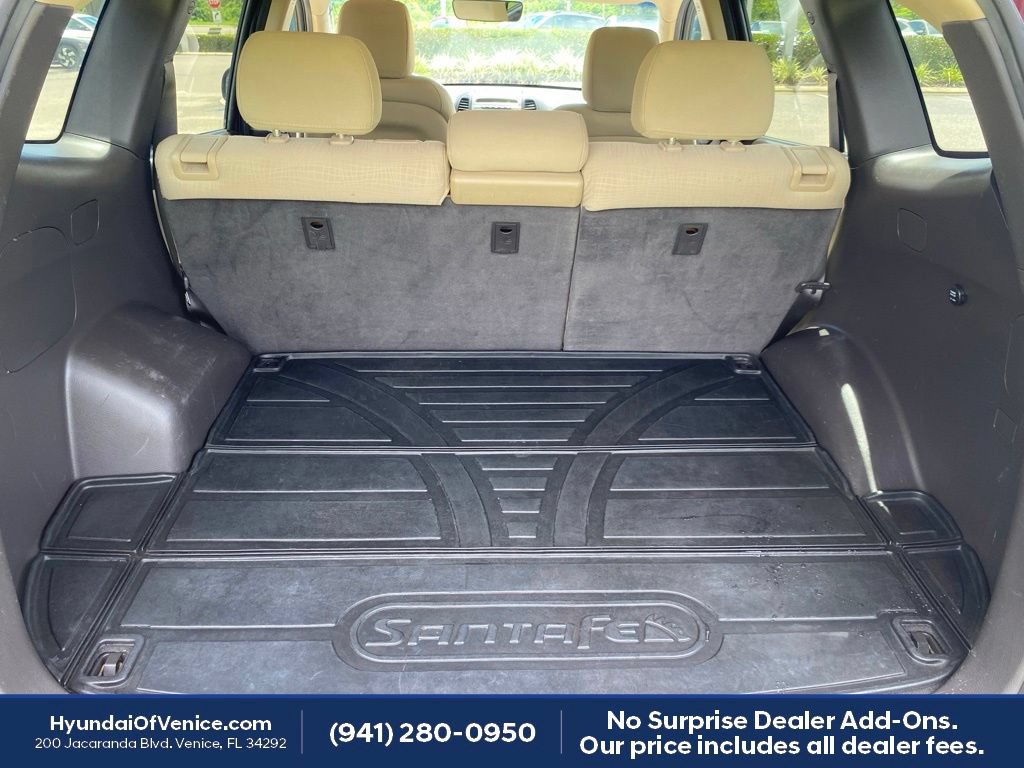 Used 2010 Hyundai Santa Fe GLS FWD image 17