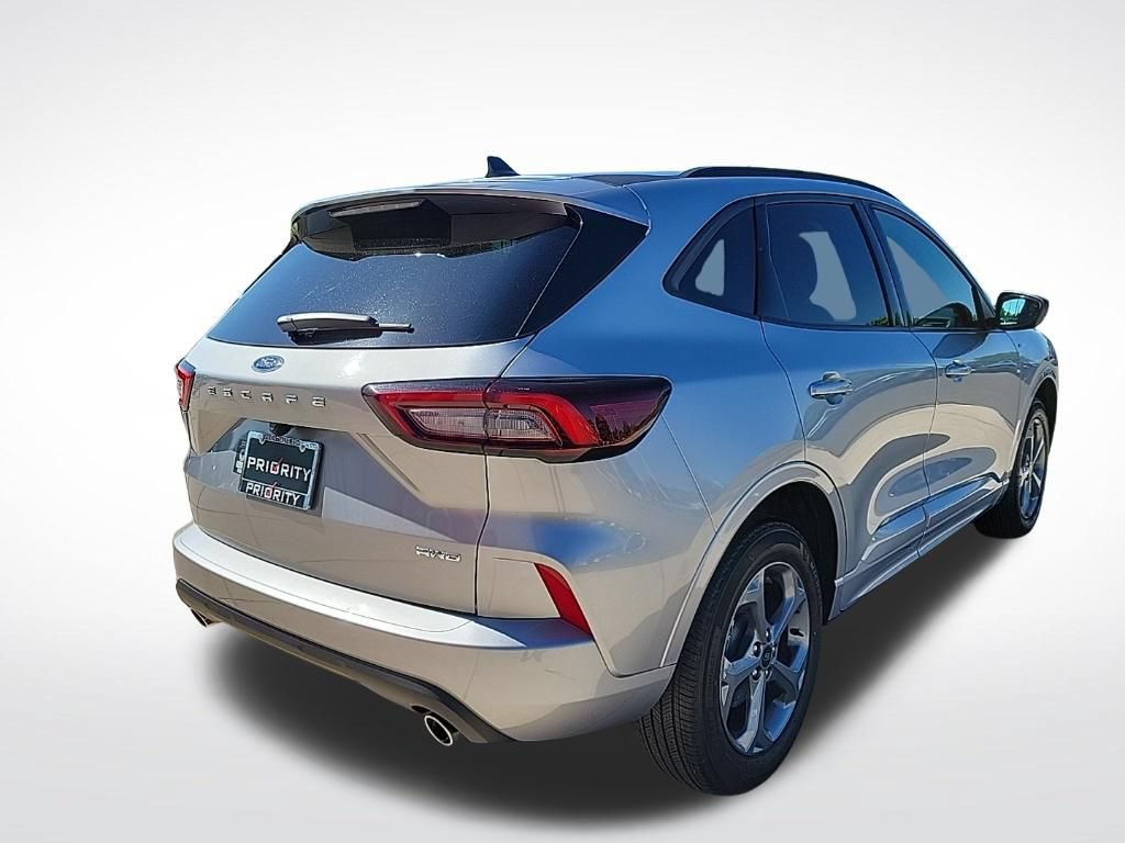 Used 2024 Ford Escape ST-Line AWD/4WD image 4