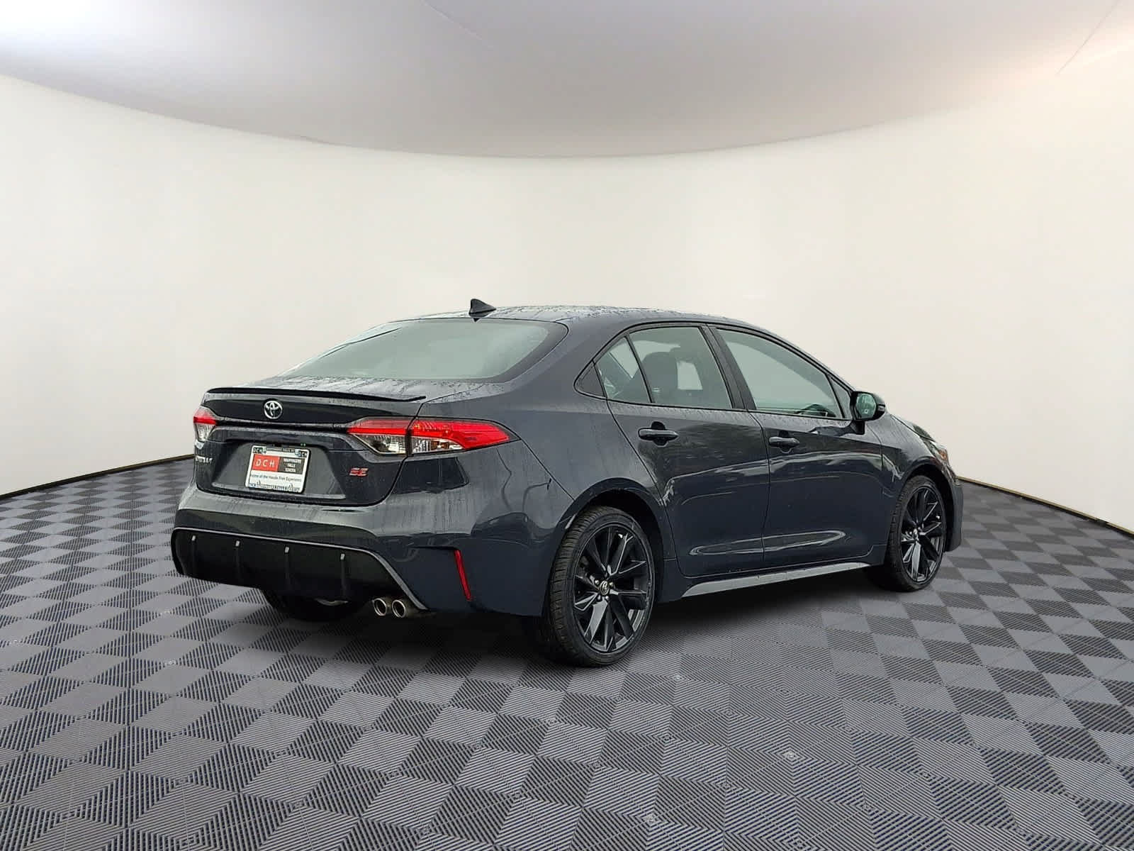 Used 2024 Toyota Corolla SE FWD image 5