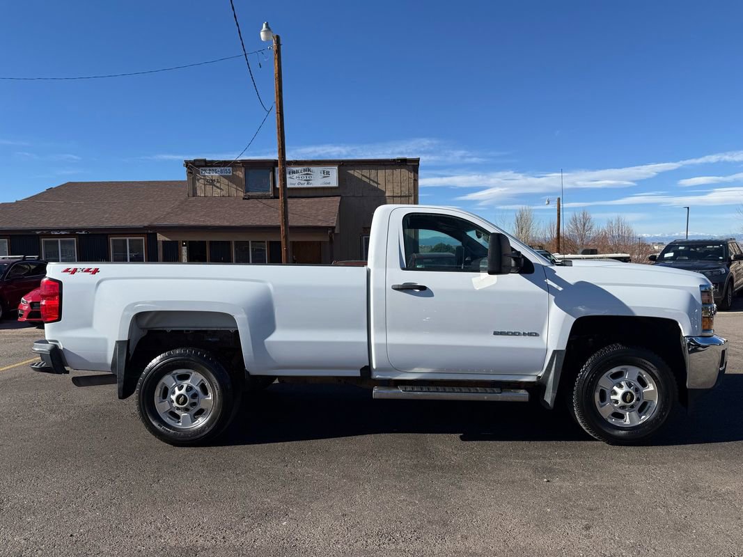 Used 2015 Chevrolet Silverado 2500 LT w/ Z71 Package, Off-Road image 2