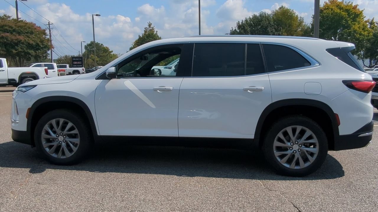 New 2026 Buick Enclave Preferred image 5