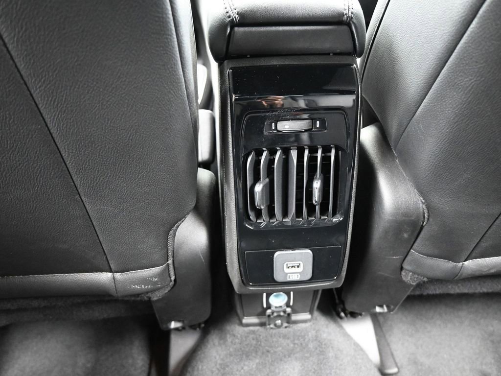 Used 2025 Jeep Compass Latitude AWD/4WD image 36