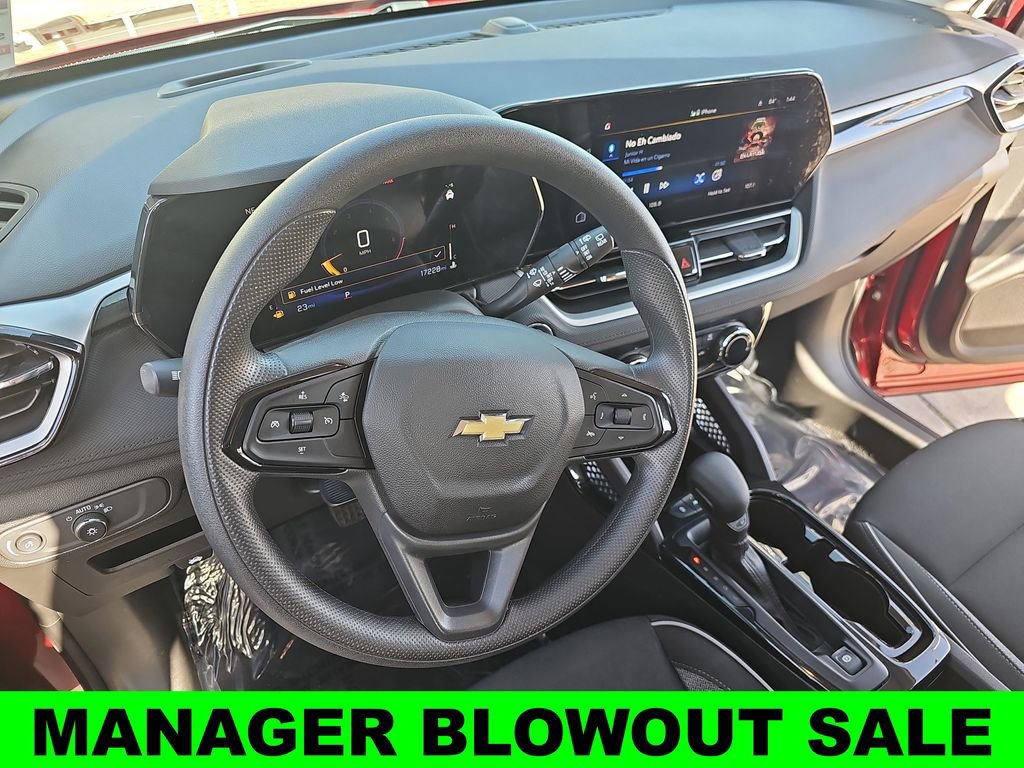 Used 2024 Chevrolet TrailBlazer LT FWD image 15