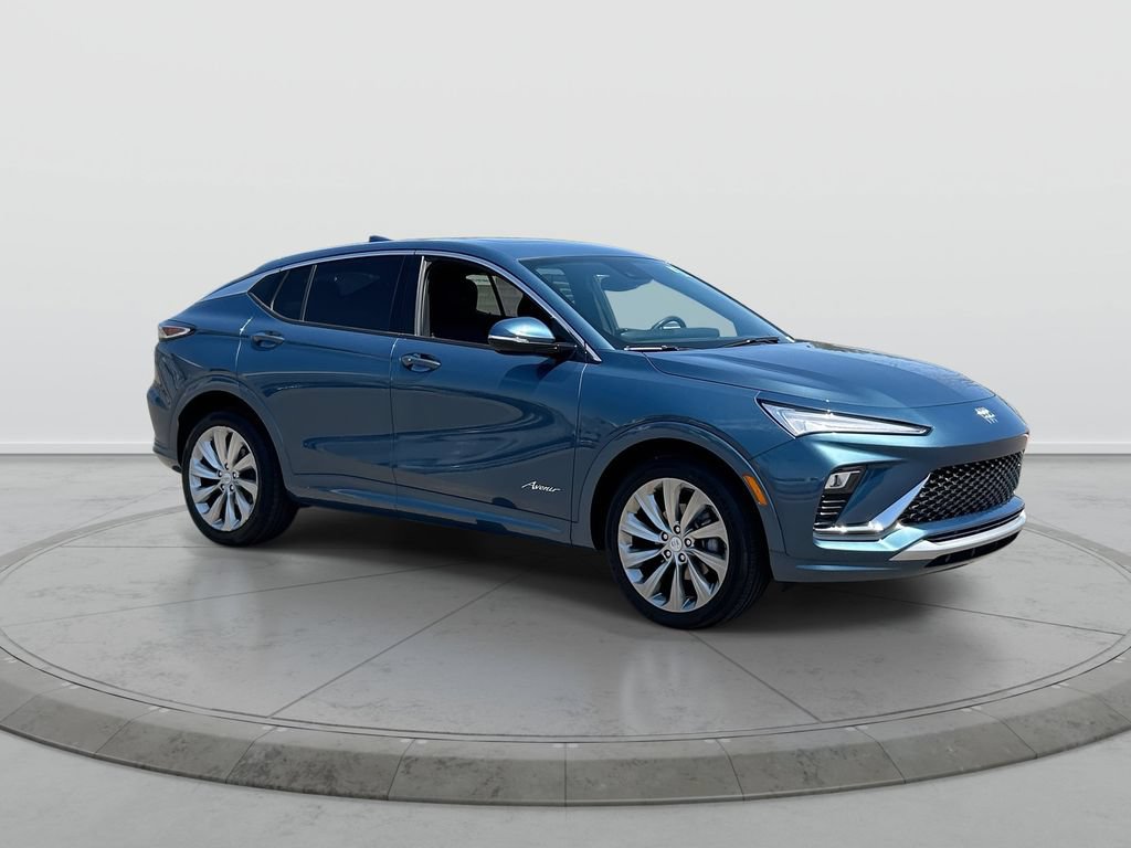 Used 2025 Buick Envista Avenir FWD image 2