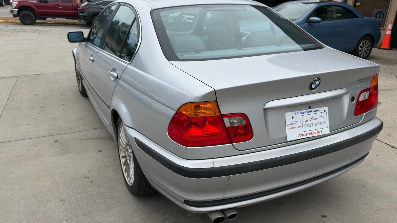 Used 2001 BMW 330i Sedan image 16