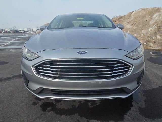 Used 2020 Ford Fusion SE image 16