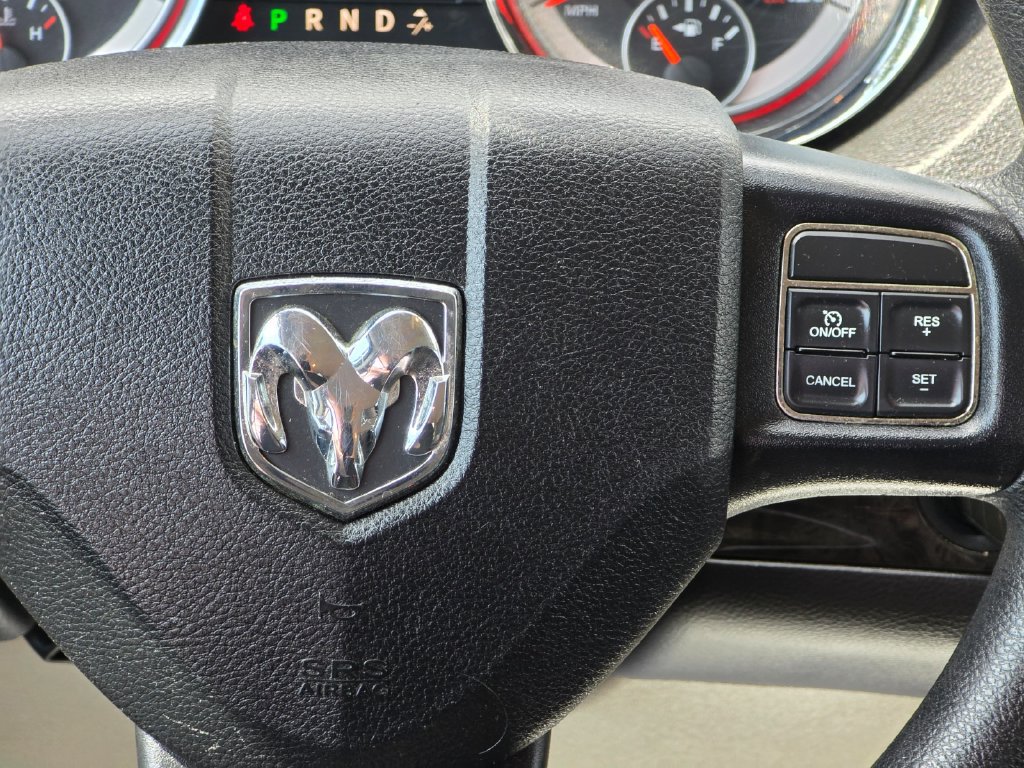 Used 2013 RAM C/V Tradesman FWD image 16