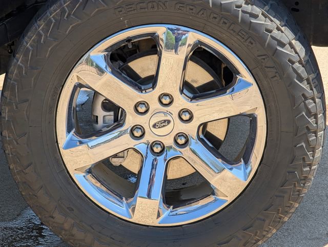 Used 2022 Ford F150 Lariat w/ Max Trailer Tow Package image 11