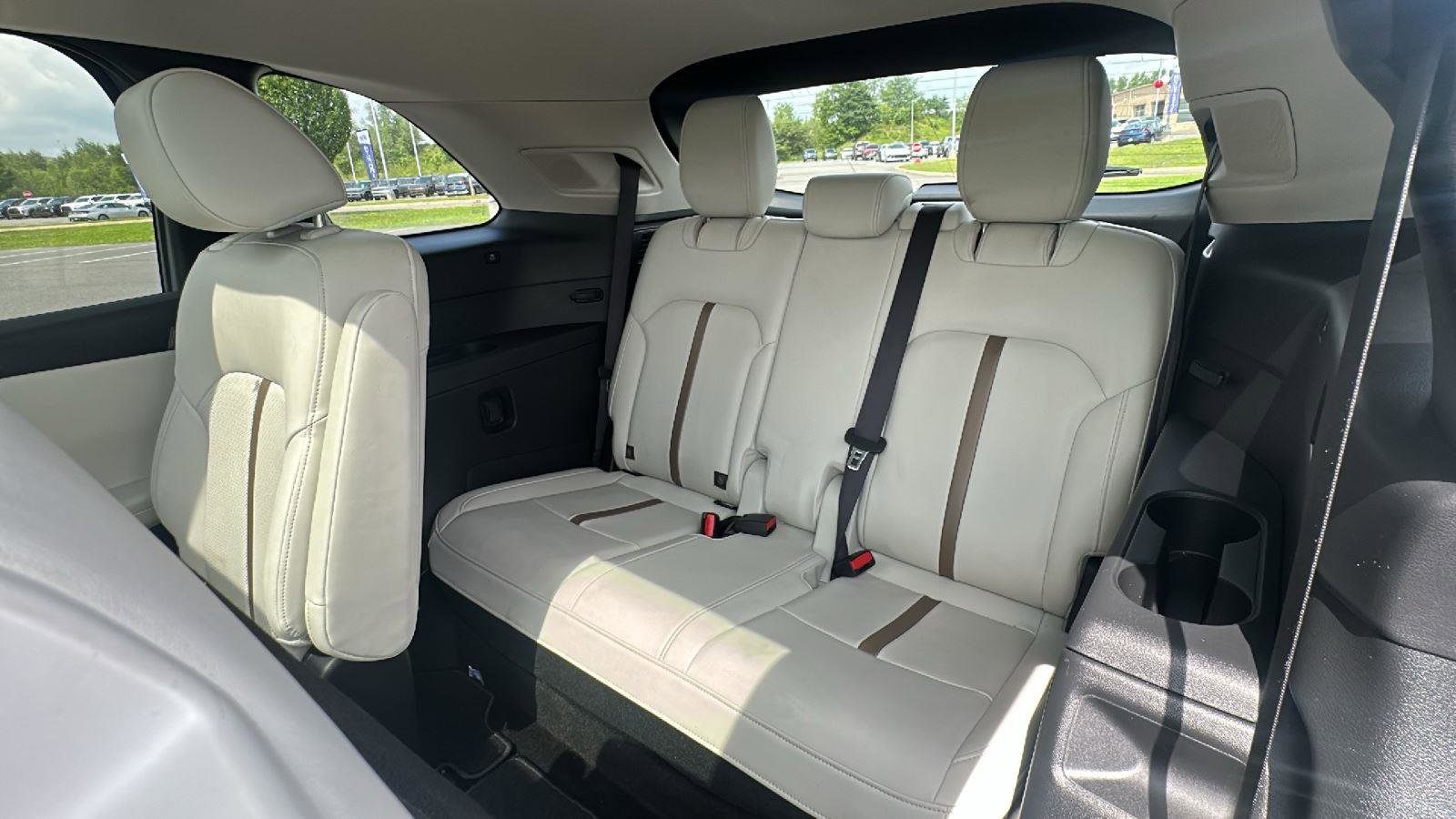 Used 2024 MAZDA CX-90 Plug-In Hybrid w/ Premium Plus image 27