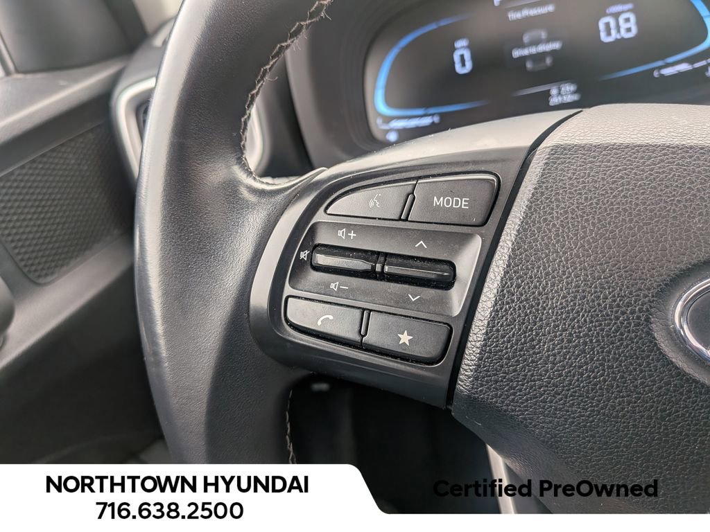 Certified 2023 Hyundai Venue SEL w/ Cargo Package image 25