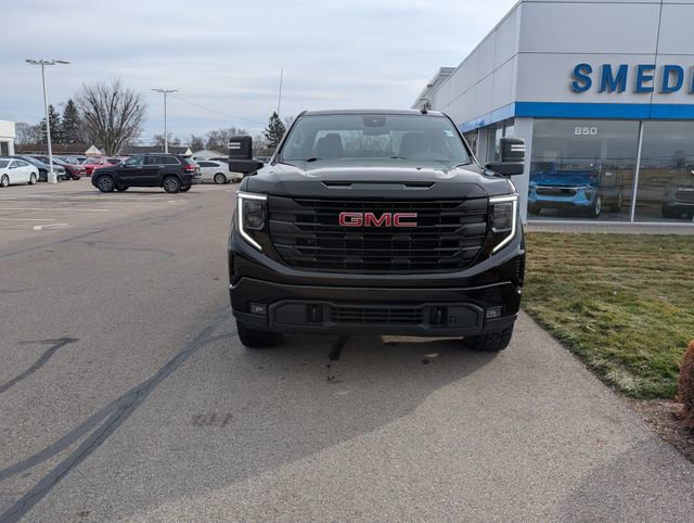 Used 2023 GMC Sierra 1500 Elevation image 3