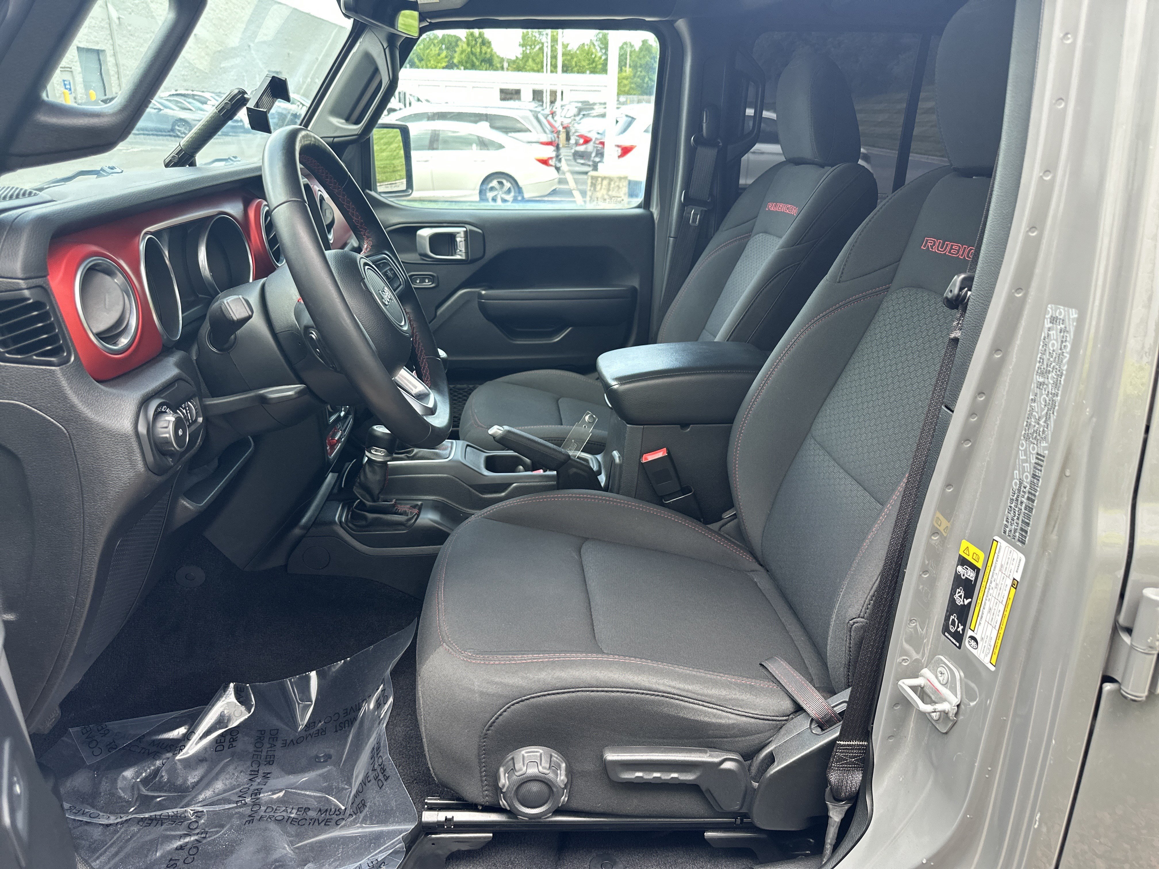 Used 2021 Jeep Wrangler Unlimited Rubicon AWD/4WD image 15