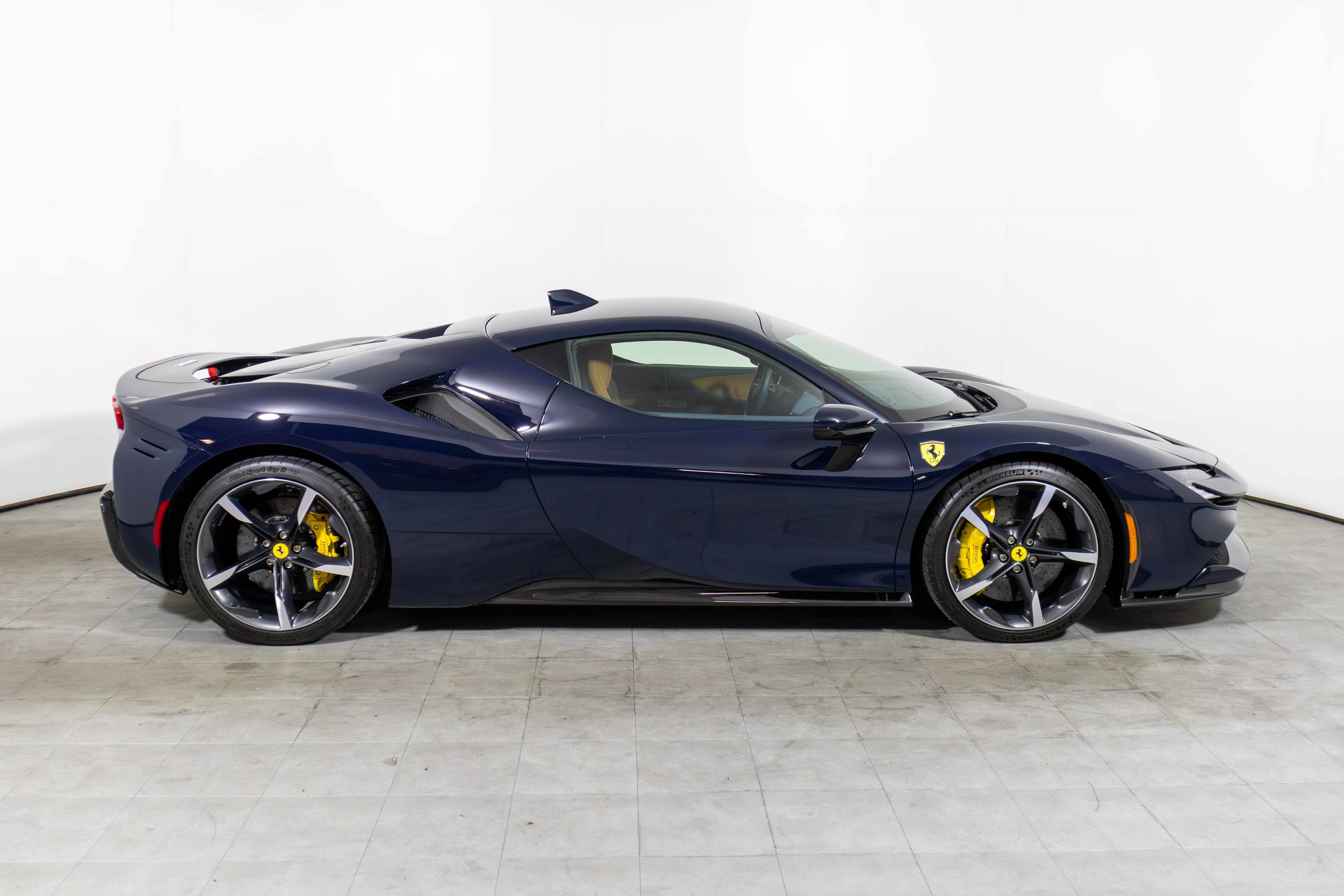 Certified 2023 Ferrari SF90 Stradale Coupe image 5