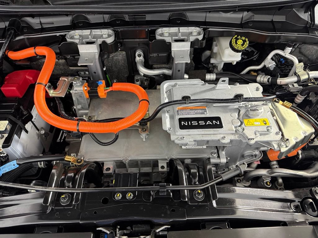 Used 2025 Nissan Ariya FWD image 22