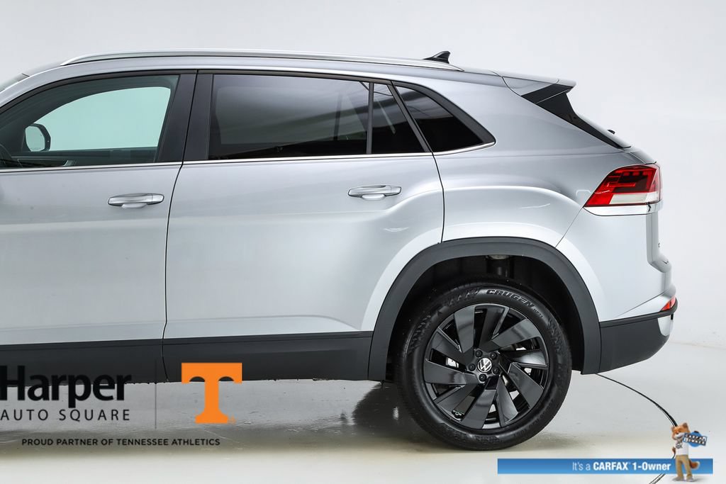 Used 2025 Volkswagen Atlas Cross Sport SE w/ Panoramic Sunroof Package AWD/4WD image 43