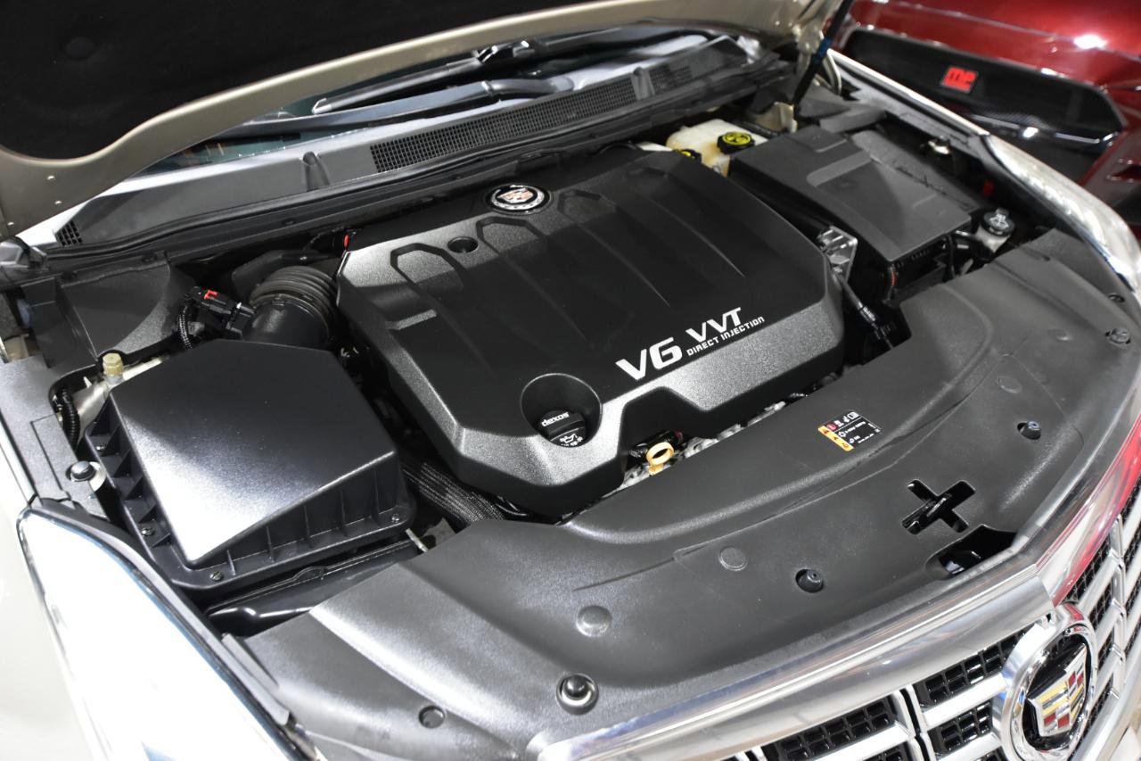 Used 2013 Cadillac XTS Luxury w/ Driver Awareness Package FWD image 43
