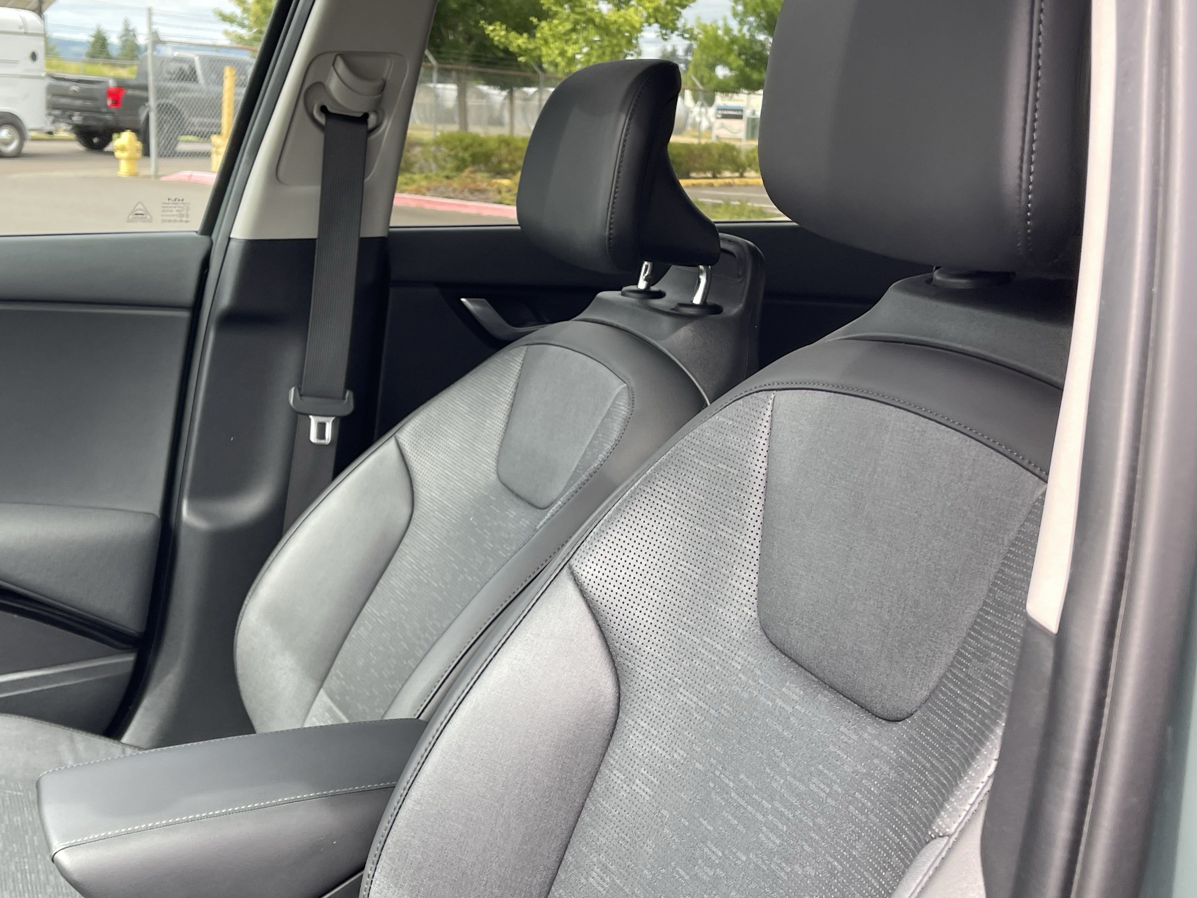 Used 2023 Kia Niro Wave FWD image 20