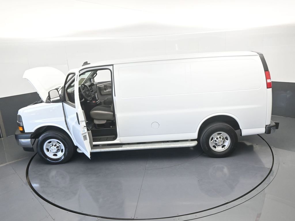 Used 2024 Chevrolet Express 2500 Work Van w/ Driver Convenience Package image 58