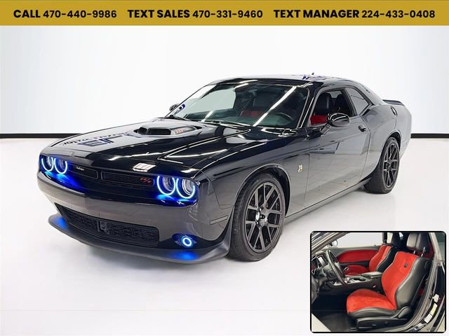 Used 2016 Dodge Challenger R/T Scat Pack RWD image 1