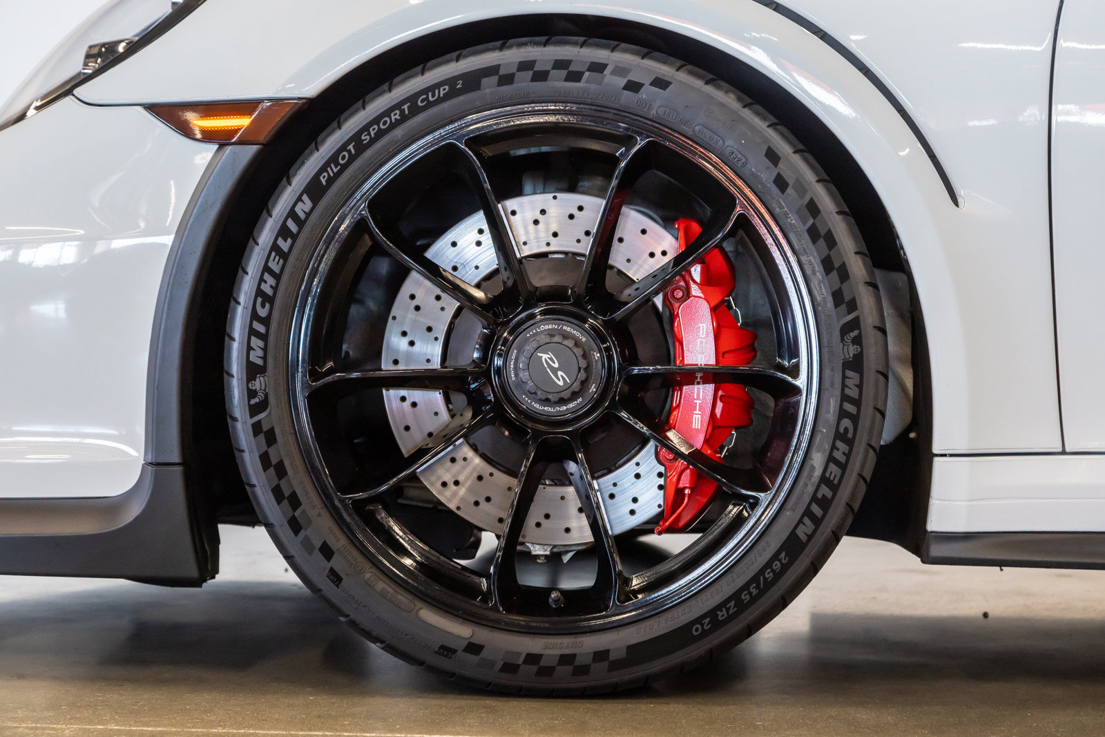 Used 2016 Porsche 911 GT3 RS RWD image 17