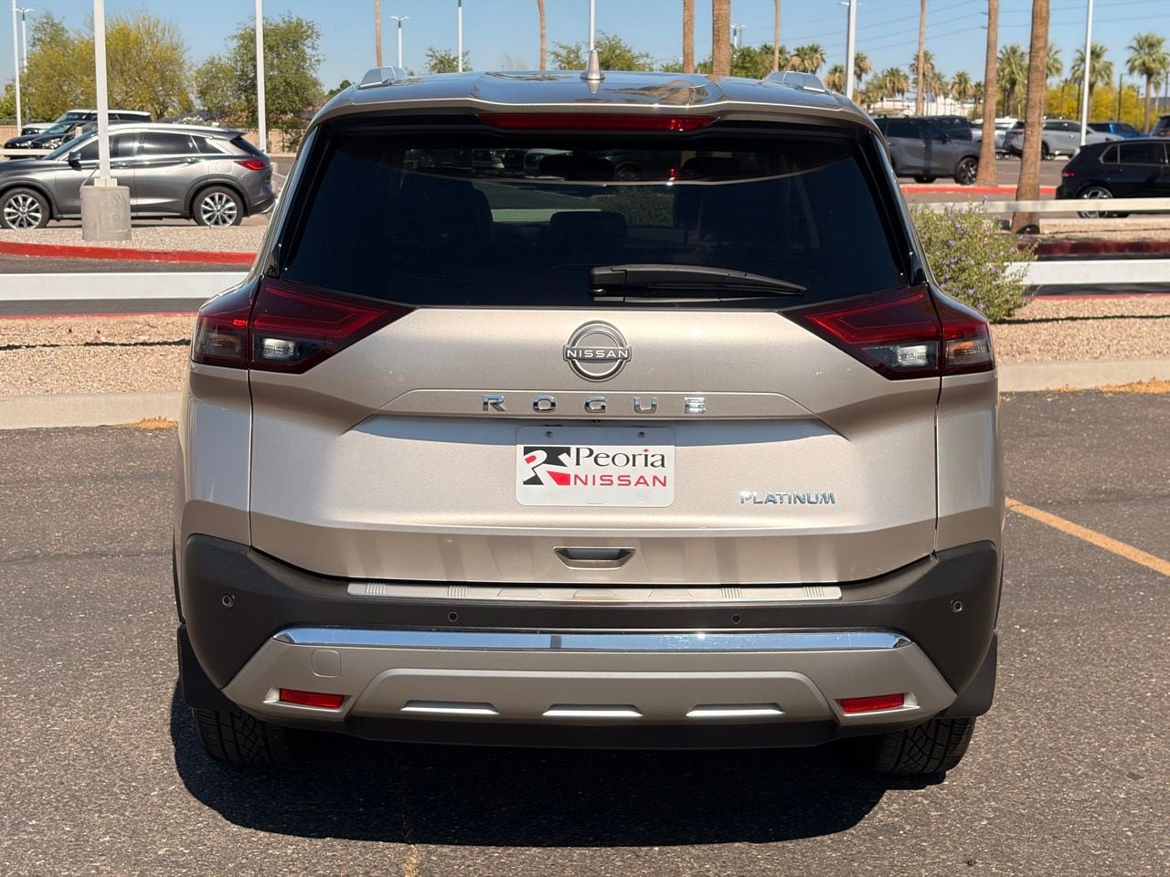 Certified 2023 Nissan Rogue Platinum w/ Platinum Premium Package FWD image 5