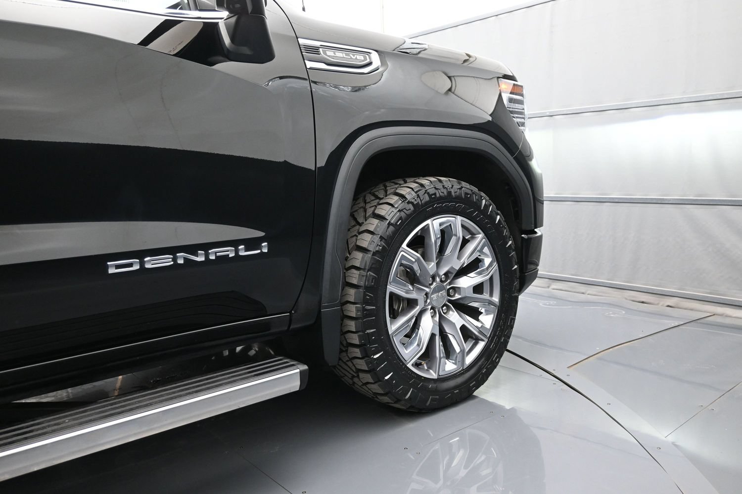 Used 2022 GMC Sierra 1500 Denali w/ Denali Reserve Package AWD/4WD image 47