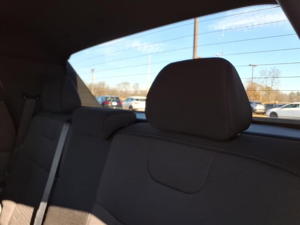 Used 2026 Hyundai Santa Cruz SE image 12