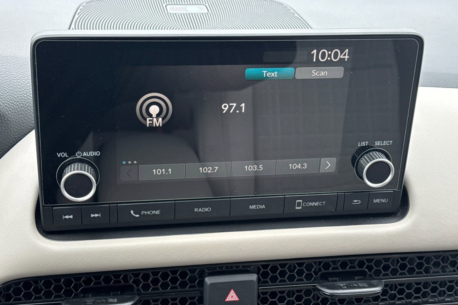 Certified 2025 Honda HR-V LX image 23
