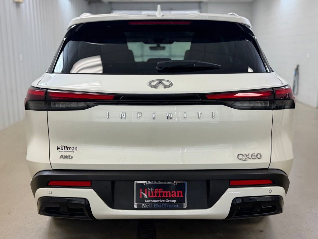 Used 2025 INFINITI QX60 Luxe AWD/4WD image 6