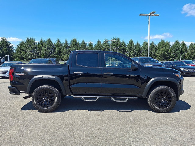 Used 2024 Chevrolet Colorado Trail Boss AWD/4WD image 5