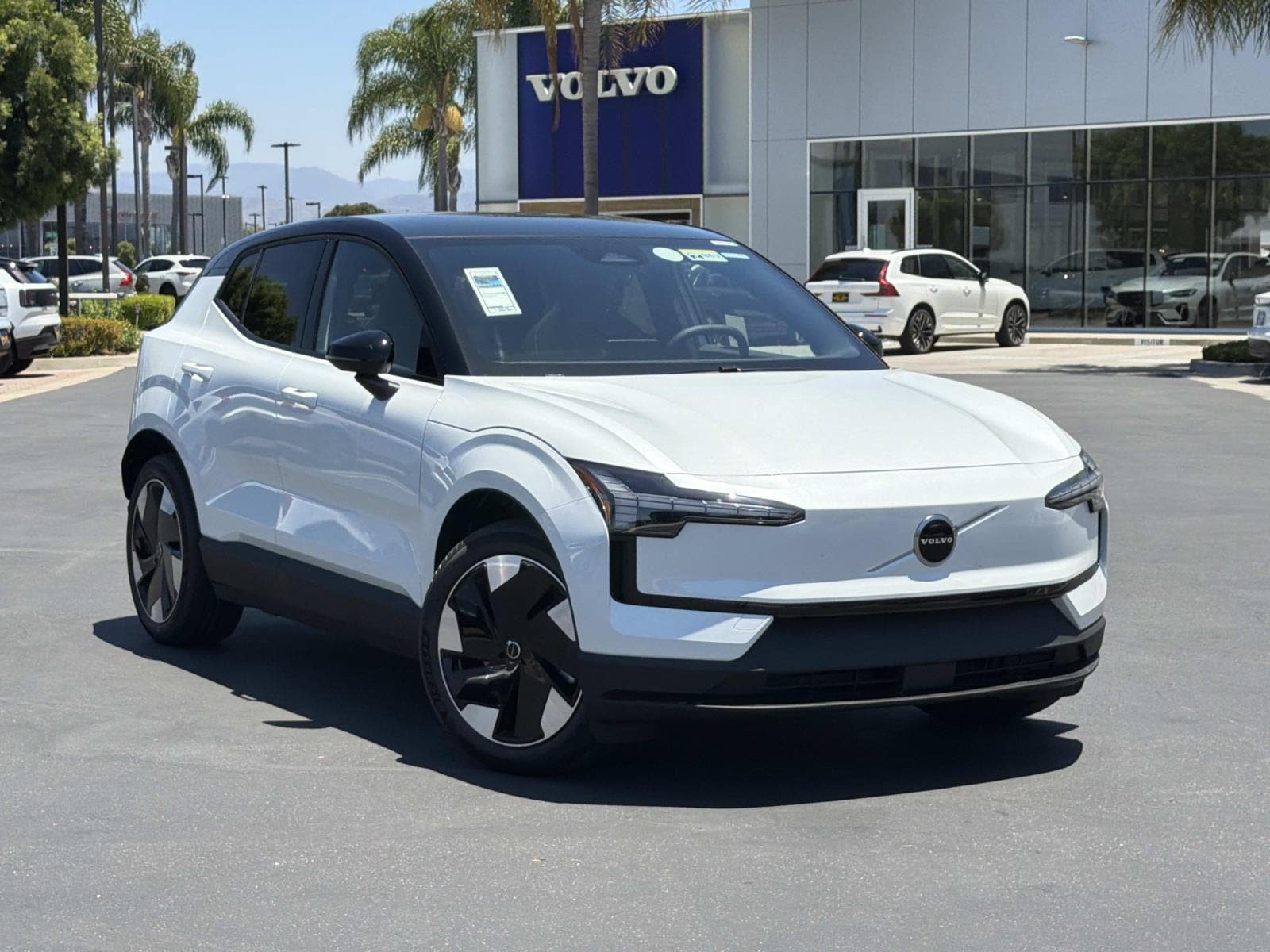 New 2026 Volvo EX30 Plus w/ Protection Package