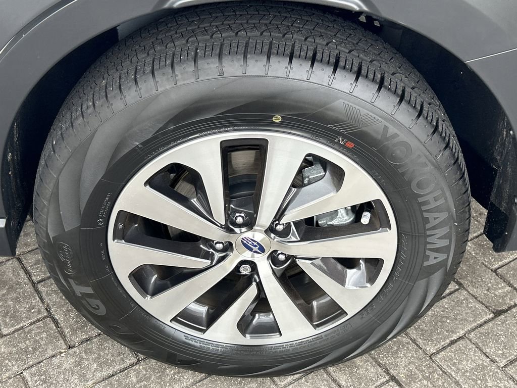 Certified 2025 Subaru Outback Premium image 27