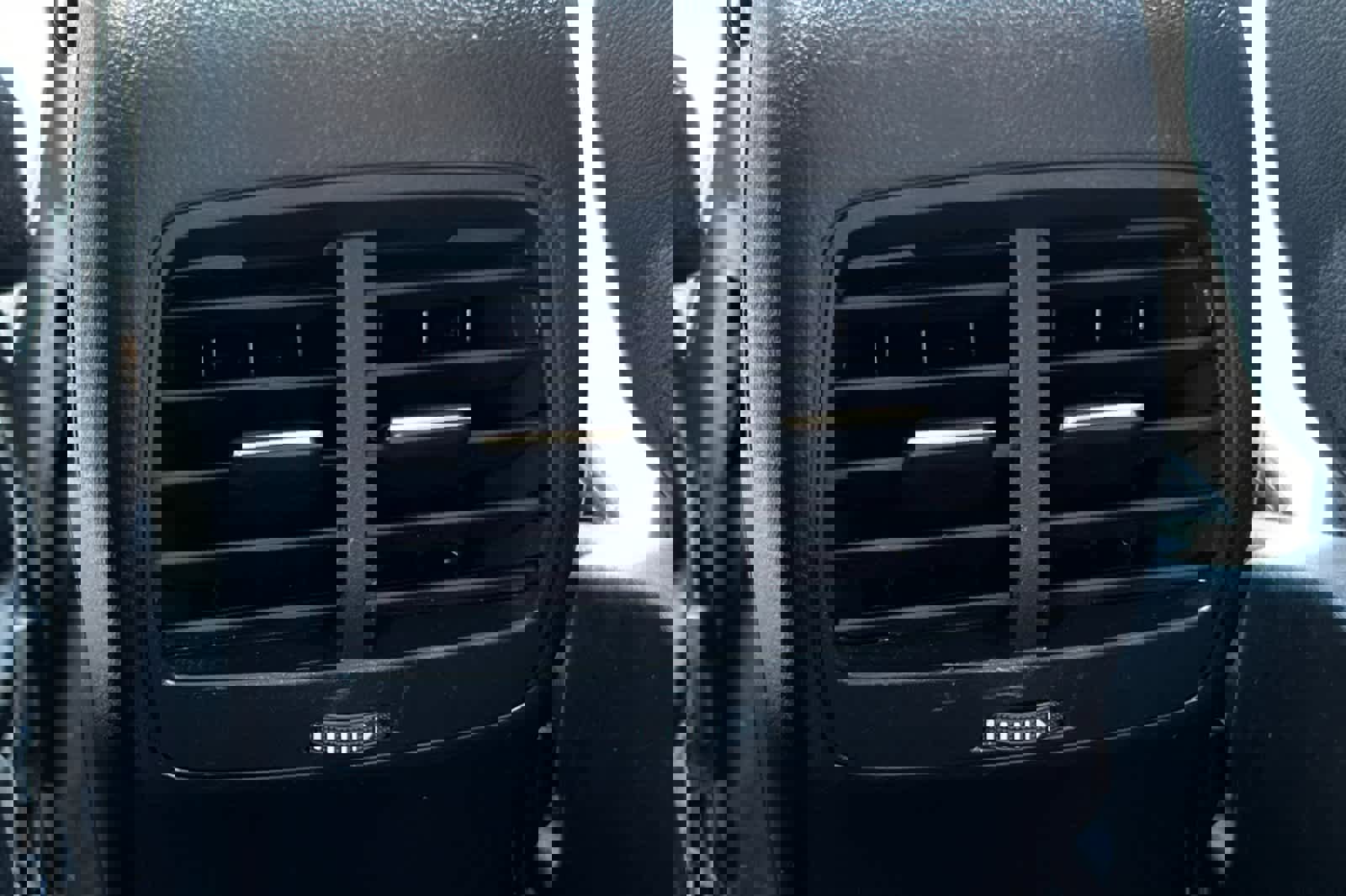 Used 2020 Ford Escape SEL image 14