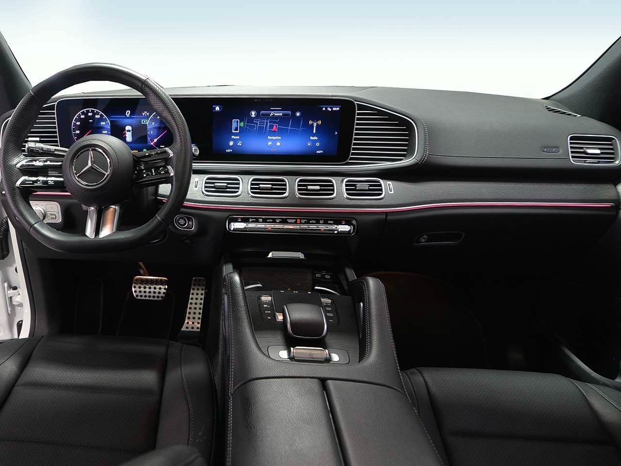 Used 2024 Mercedes-Benz GLS 450 4MATIC image 14