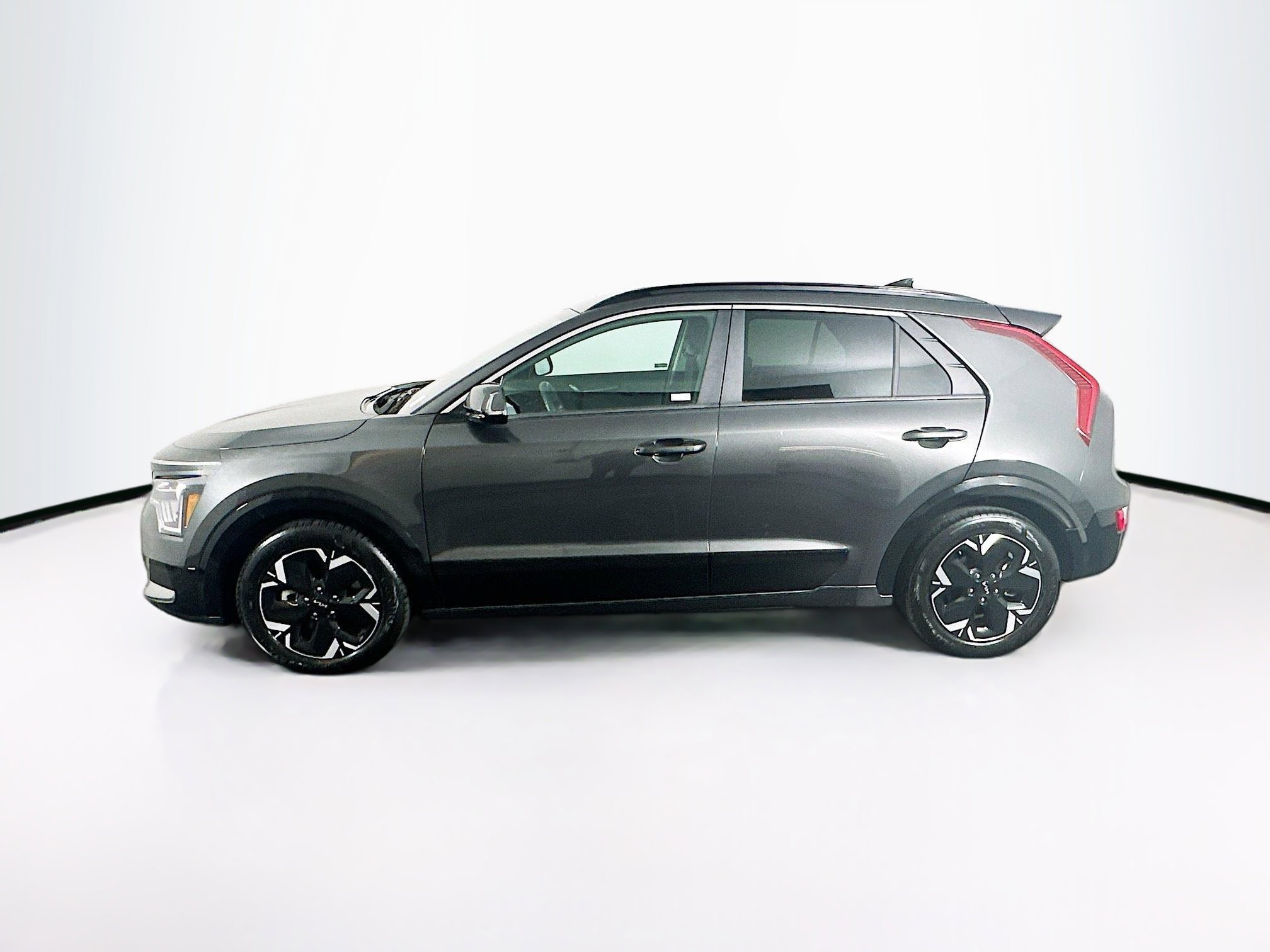 Used 2024 Kia Niro Wind FWD image 4