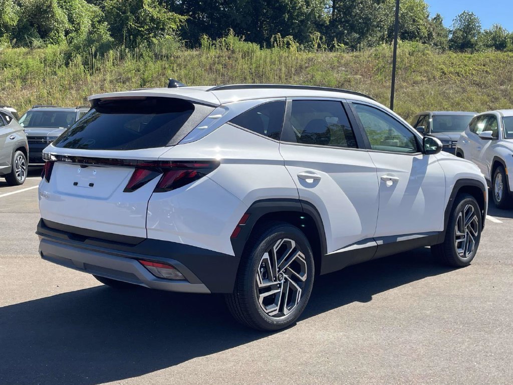New 2026 Hyundai Tucson SEL Plus FWD image 3
