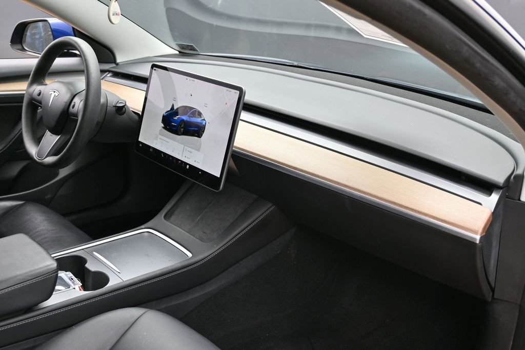 Used 2023 Tesla Model 3 Standard Range RWD image 37