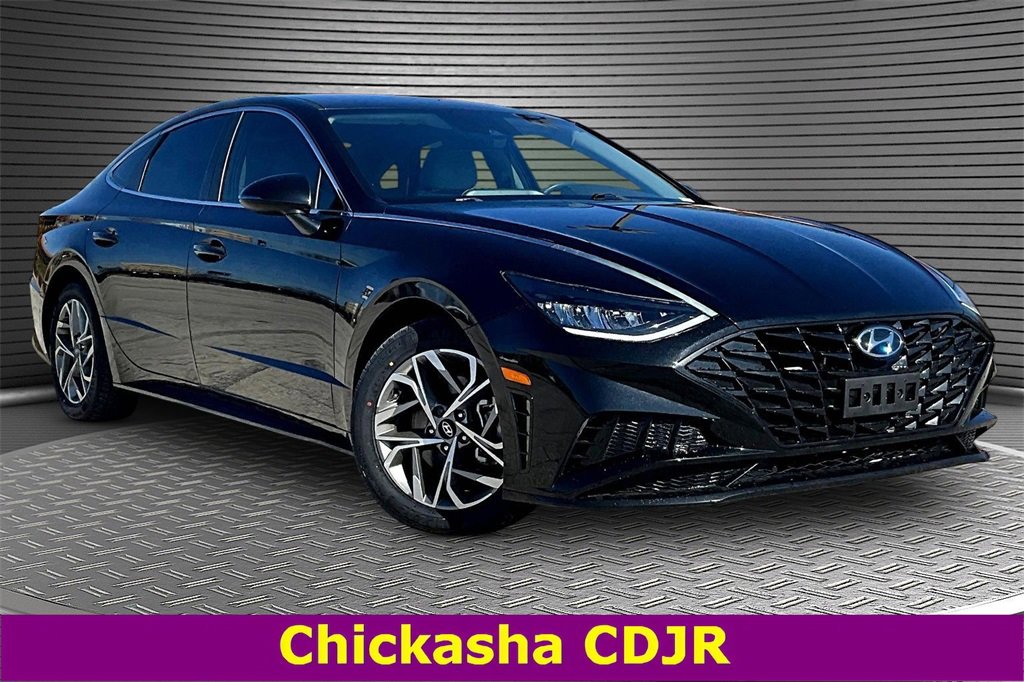 Used 2020 Hyundai Sonata SEL w/ Cargo Package image 3